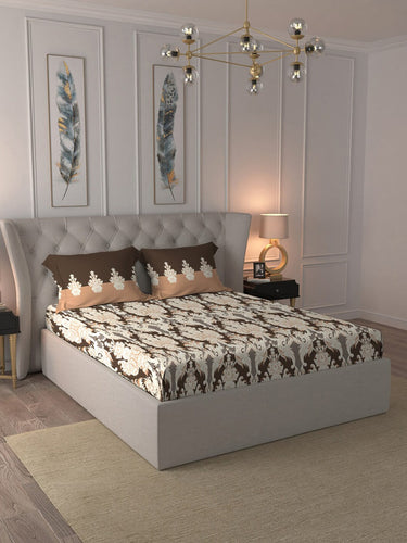 https://cdn.shopify.com/s/files/1/1857/6931/products/9dbaa934-2c37-4a3f-b02f-cfb459a52dd21693669372185TridentQueenBedsheetSet144TC100CottonAdele1.jpg?v=1703314933